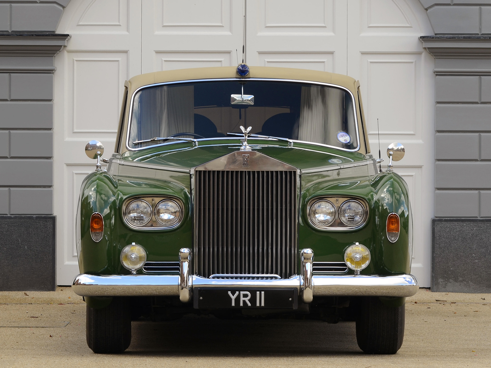 autowp.ru_rolls-royce_phantom_v_park_ward_limousine_9.jpg