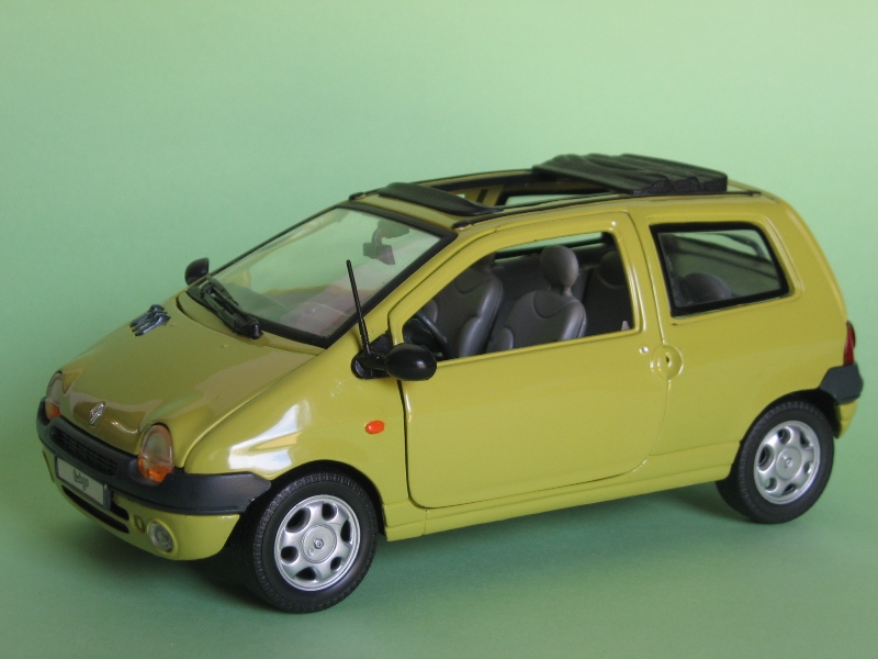 renault-twingo-1999-007.jpg