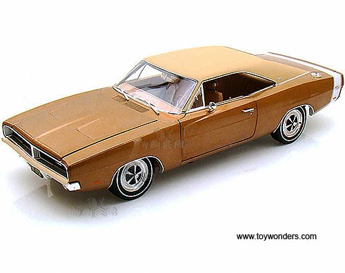 AMM978_1-1969-Dodge-Charger-118-AW.jpg