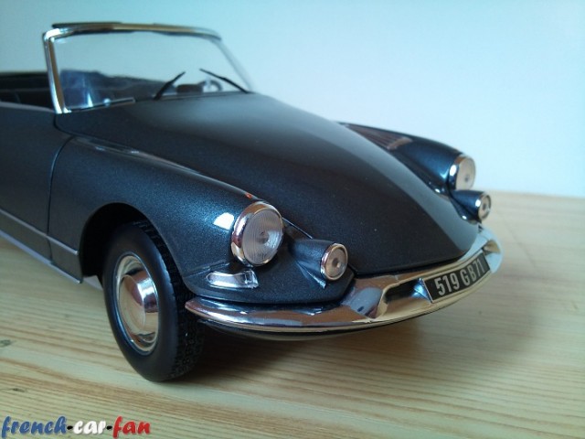 Citroen DS19 Cabriolet (2).jpg