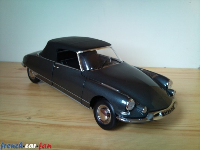 Citroen DS19 Cabriolet (11).jpg