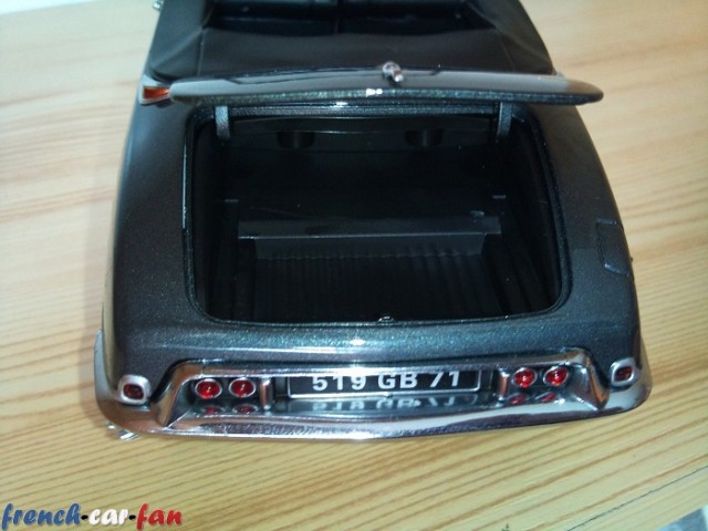 Citroen DS19 Cabriolet (13).jpg