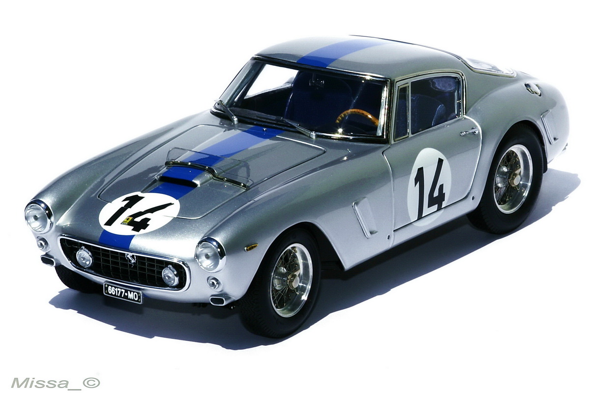 003_CMC_Ferrari 250 SWB Competizione_fehér.jpg
