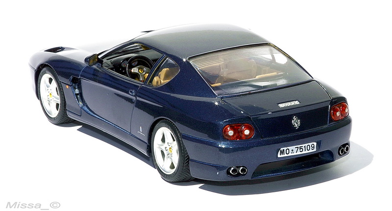 010_Bburago_Ferrari 456 GT.JPG