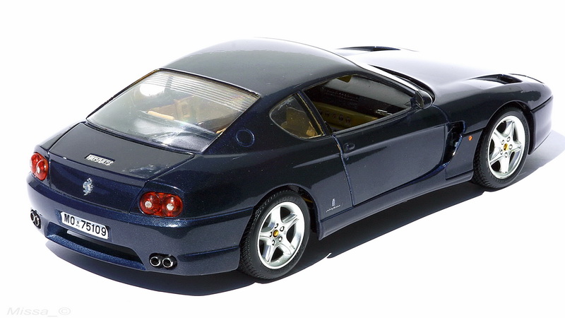013_Bburago_Ferrari 456 GT.jpg