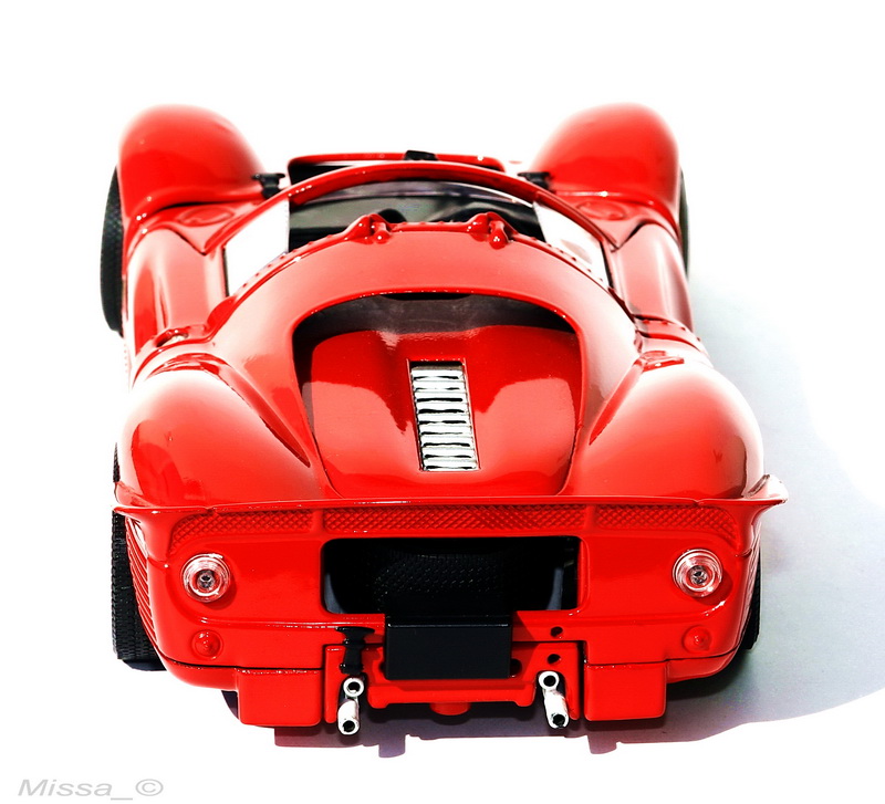 012_JouefEvolution_Ferrari 330 P4_Spyder.jpg