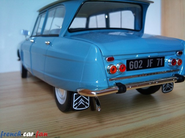 Norev 1/18 Citroen AMI6