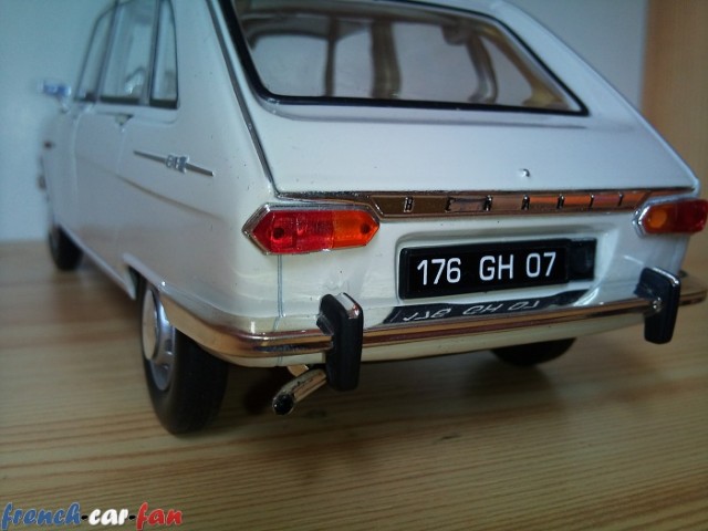 Norev 1/18 Renault R16