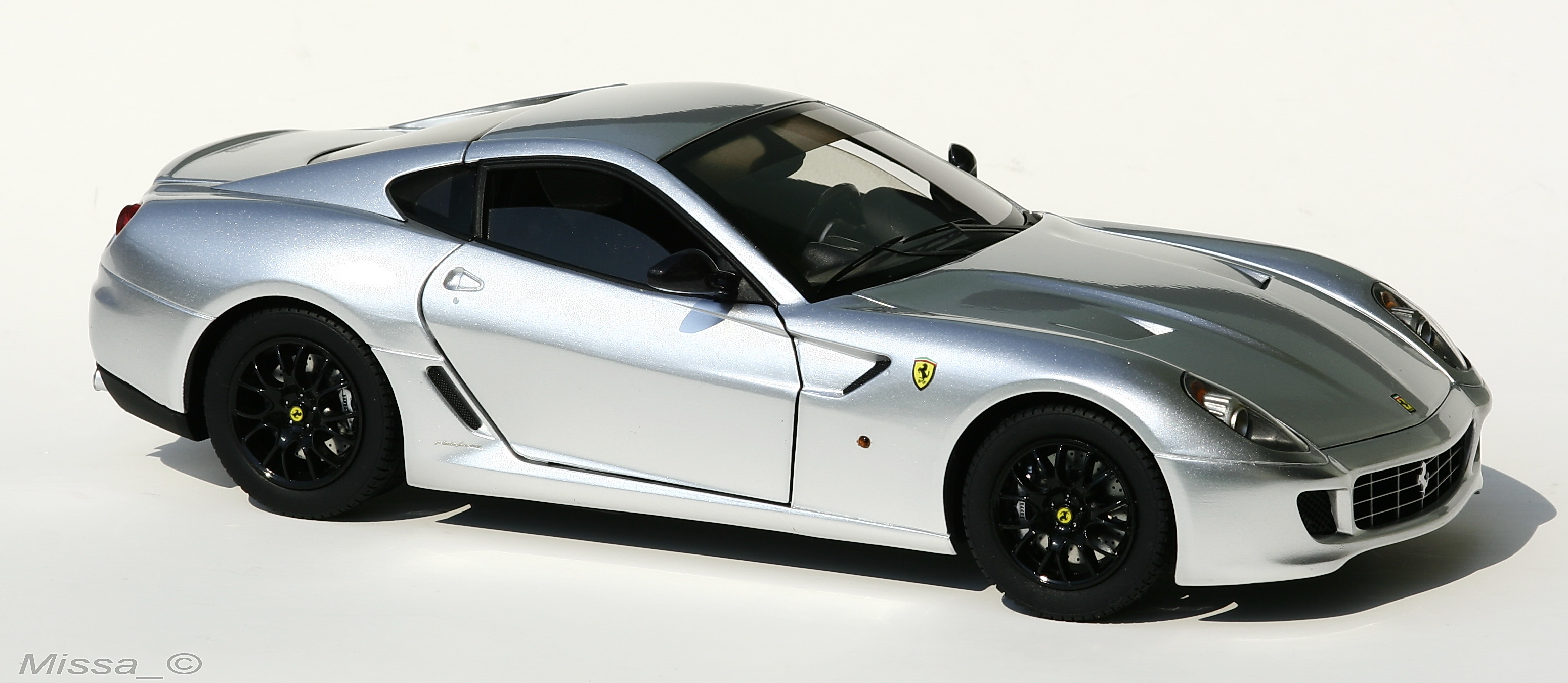 001_Elite_Ferrari 599 GTB_2006.jpg
