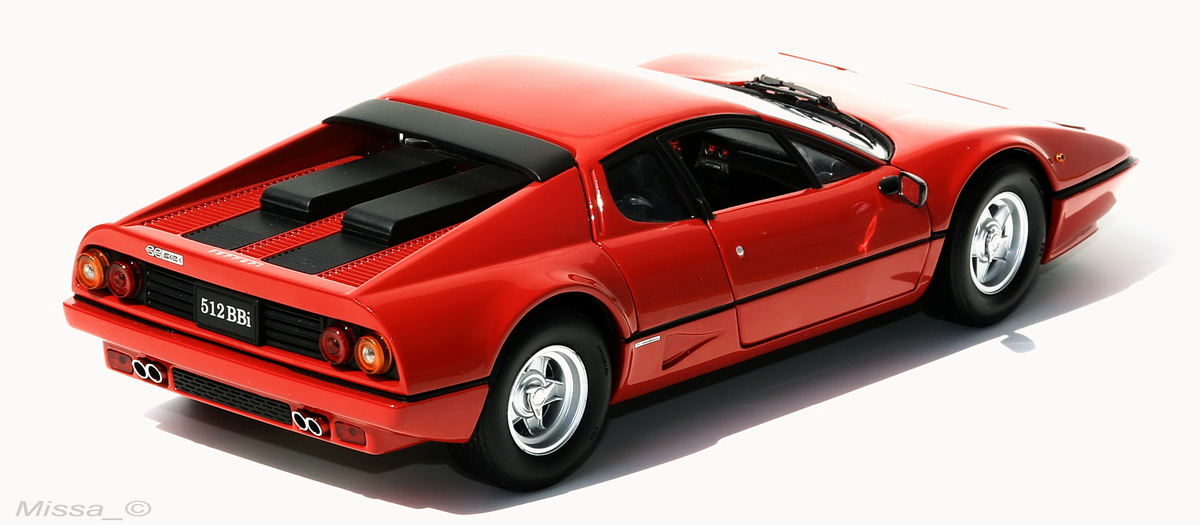029_Kyosho_Ferrari 512BBi.jpg