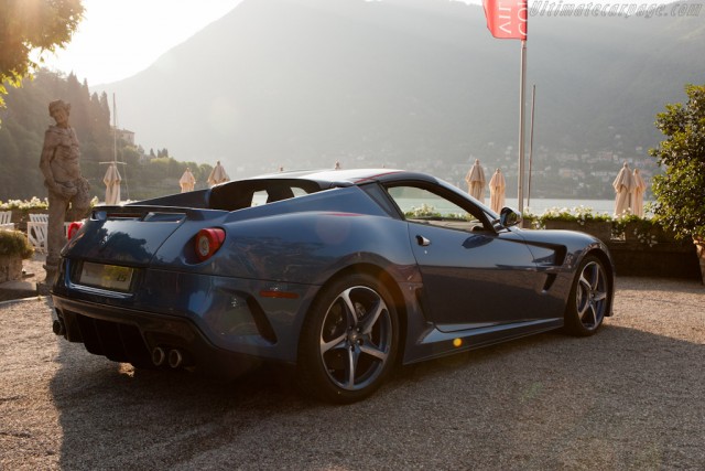 Ferrari-Superamerica-45_10.jpg