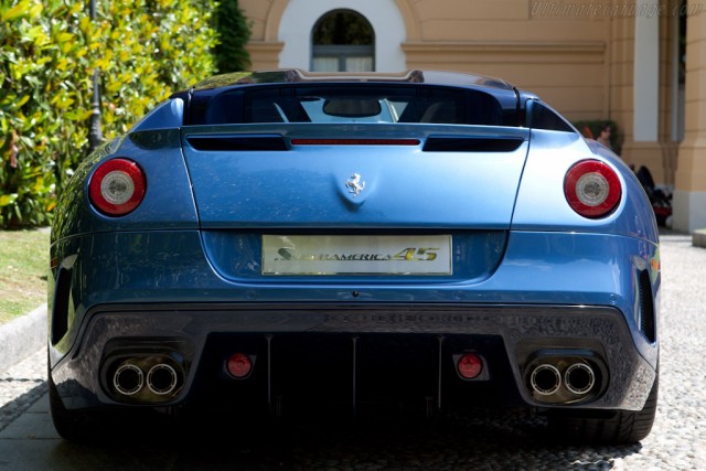 Ferrari-Superamerica-45_11.jpg