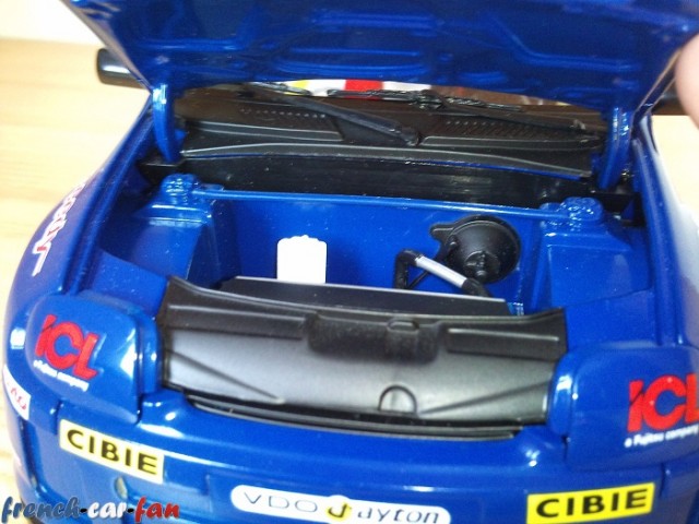 Renault Clio V6 Trophy (10).jpg