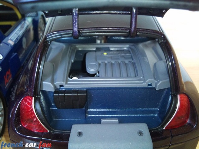 Renault Clio V6 Trophy és Renault Clio V6 (9).jpg