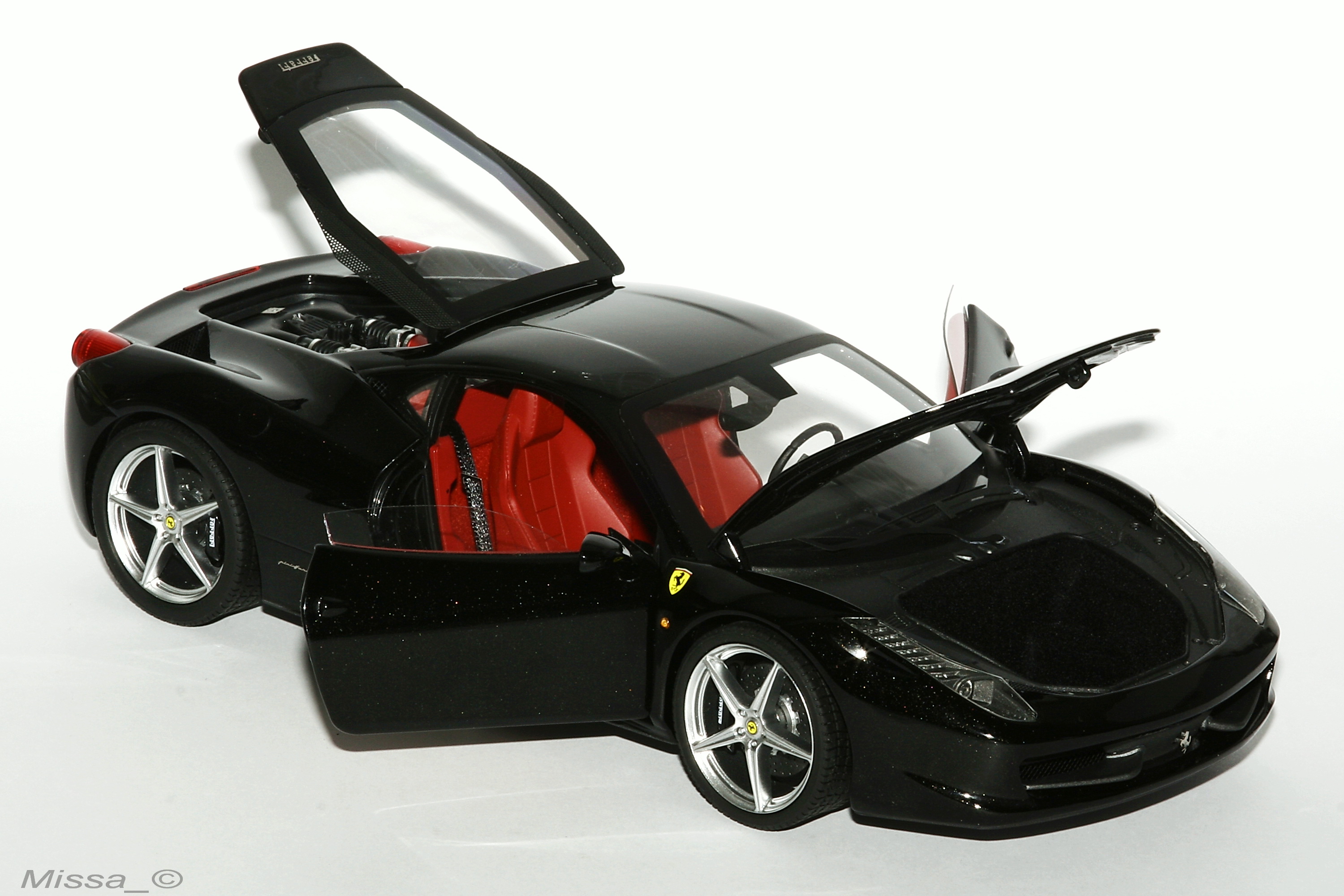 022_Elite_Ferrari 458 Italia .JPG