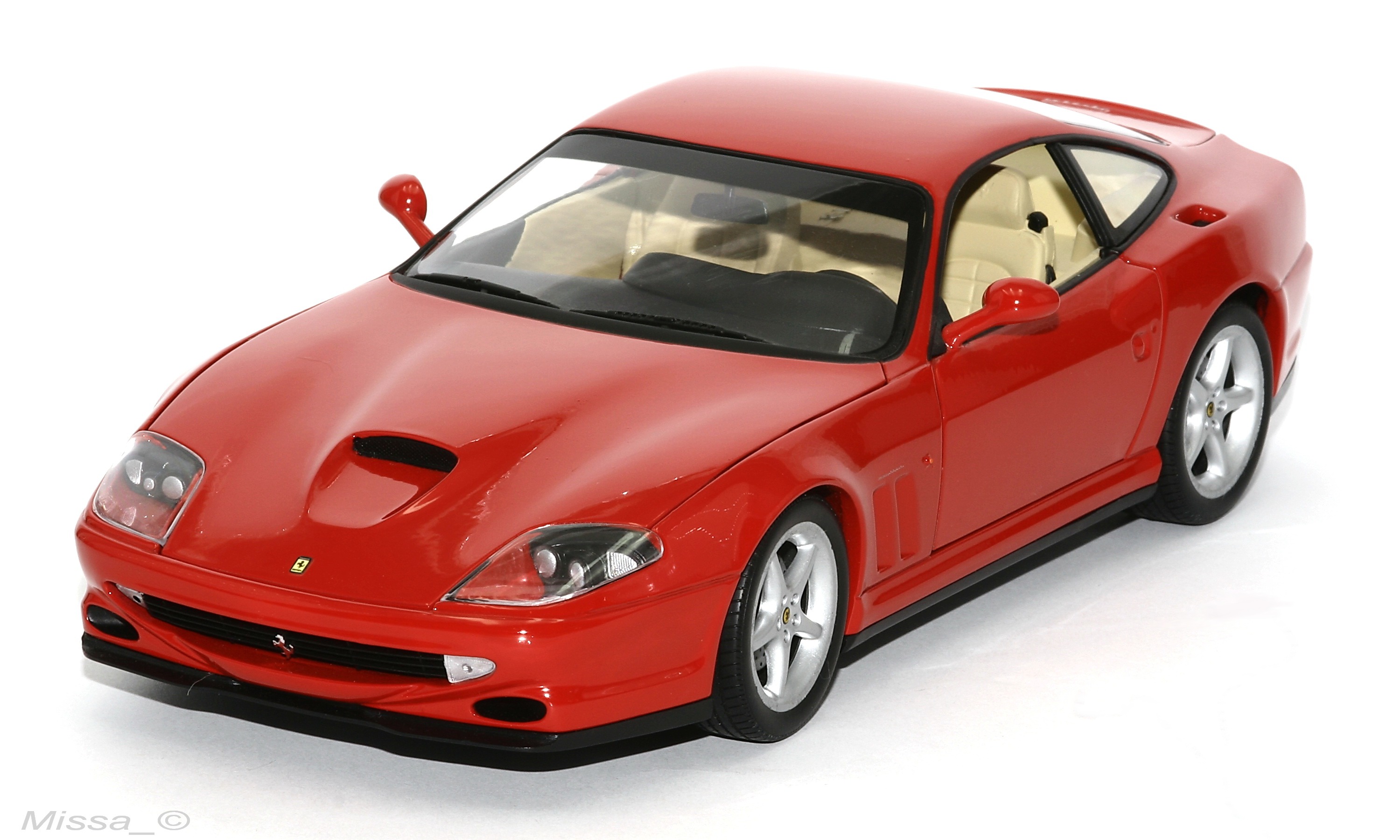 009_UT_Ferrari 550 Maranello.jpg