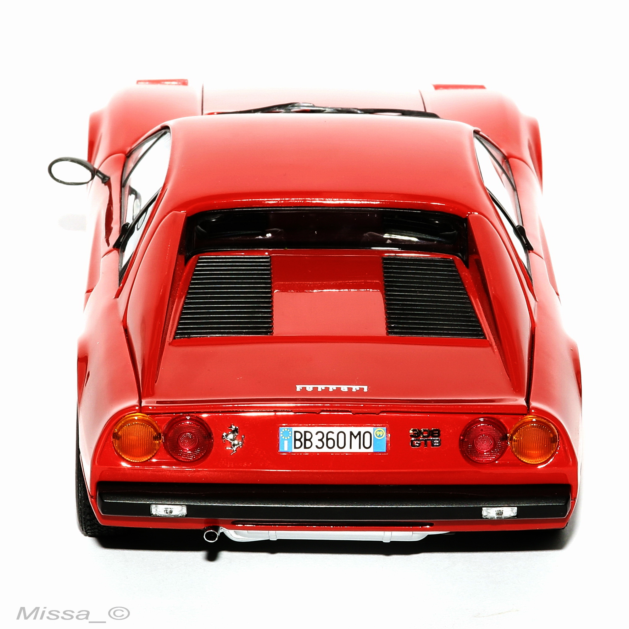 028_Kyosho_Ferrari 308 GTB.jpg