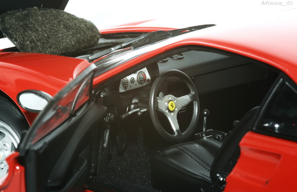 042_Kyosho_Ferrari 308 GTB.JPG