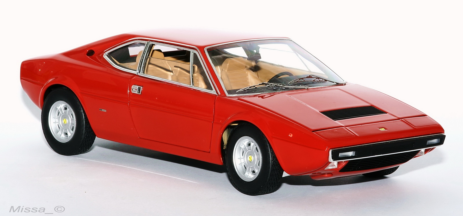 006_Elite_Ferrari 308 GT4 Dino.jpg