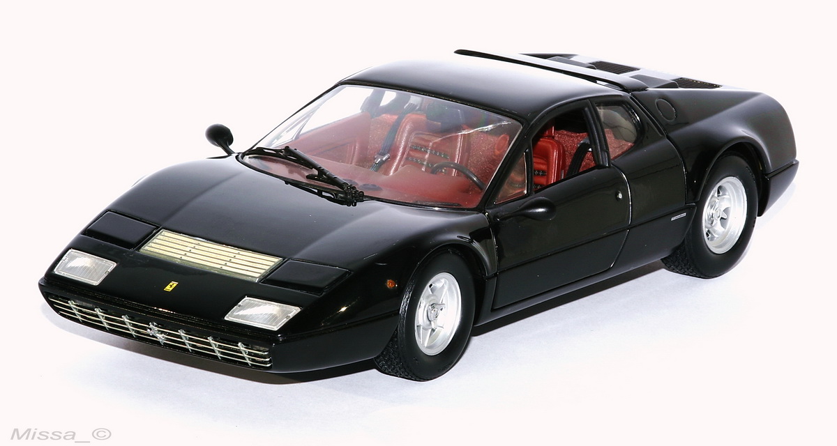 016_Kyosho_Ferrari 365 GT4_BB.JPG