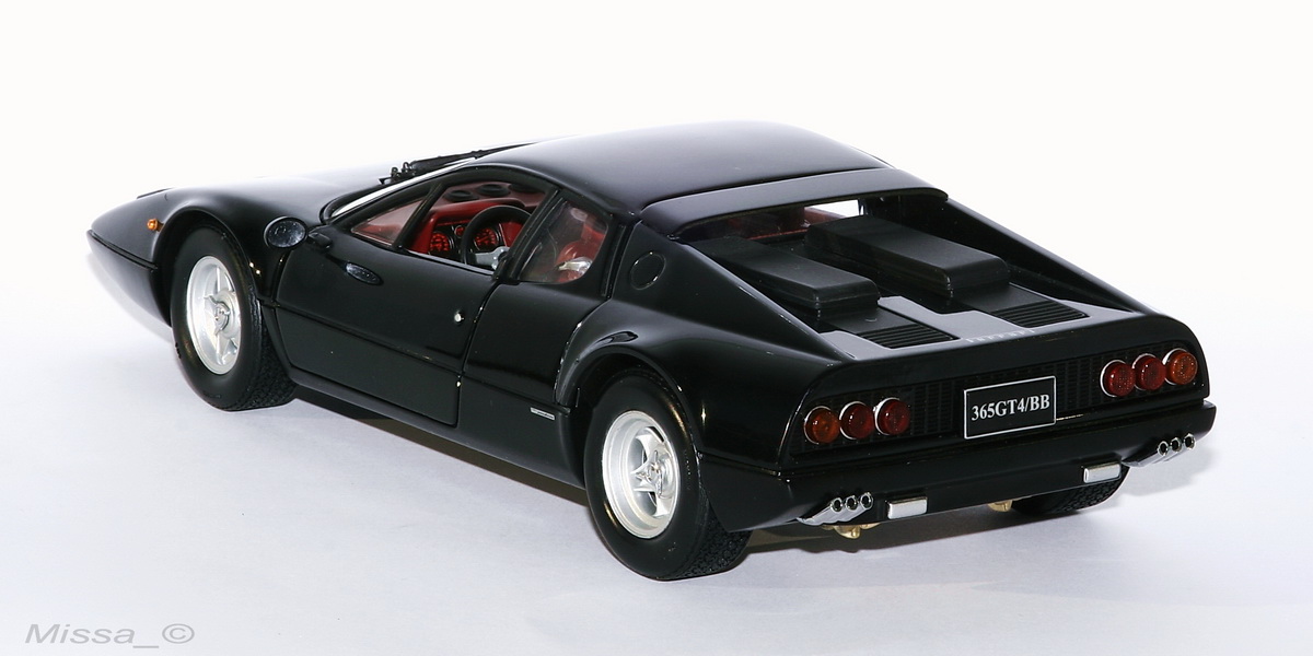 022_Kyosho_Ferrari 365 GT4_BB.JPG