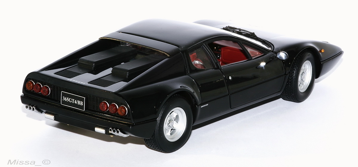 029_Kyosho_Ferrari 365 GT4_BB.JPG