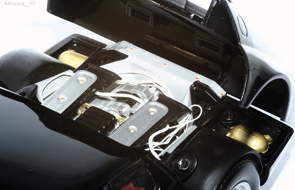 037_Kyosho_Ferrari 365 GT4_BB.JPG