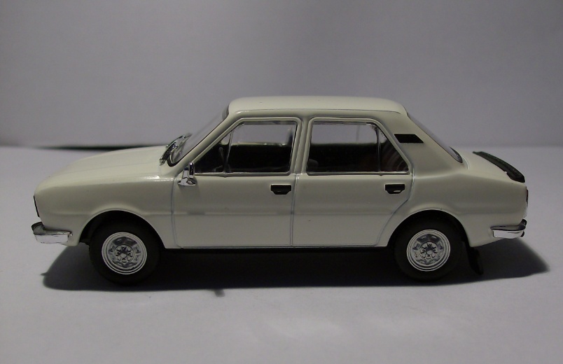 Skoda 105_120_003.jpg