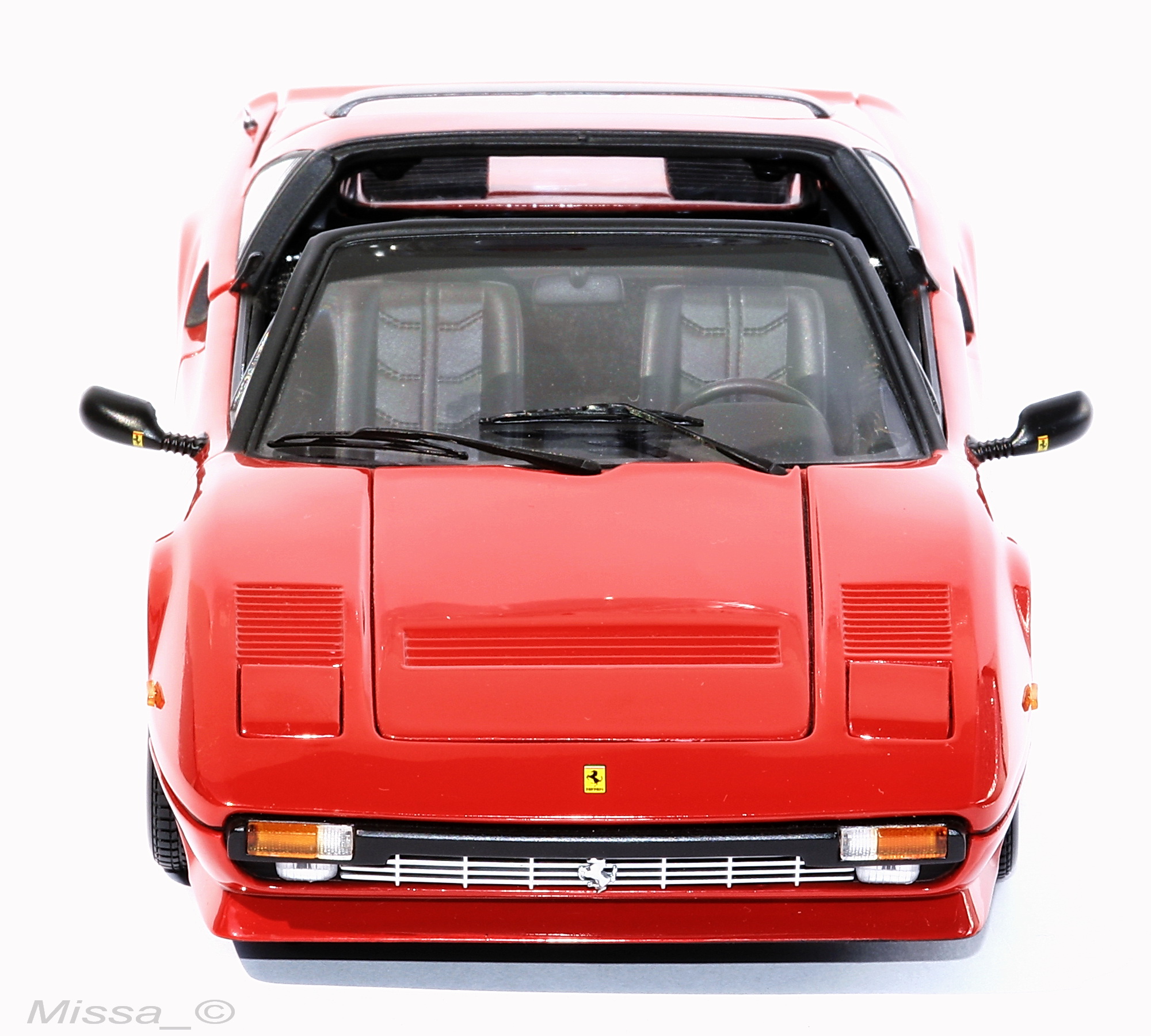 010_Kyosho_Ferrari 308 GTS QV.jpg
