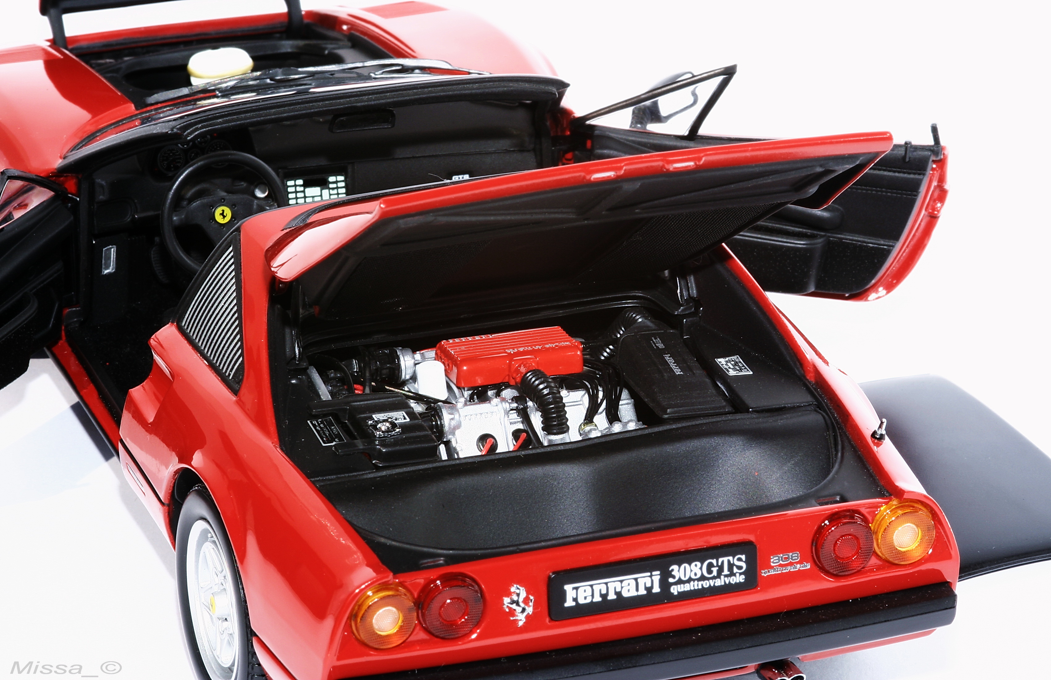 026_Kyosho_Ferrari 308 GTS QV.jpg