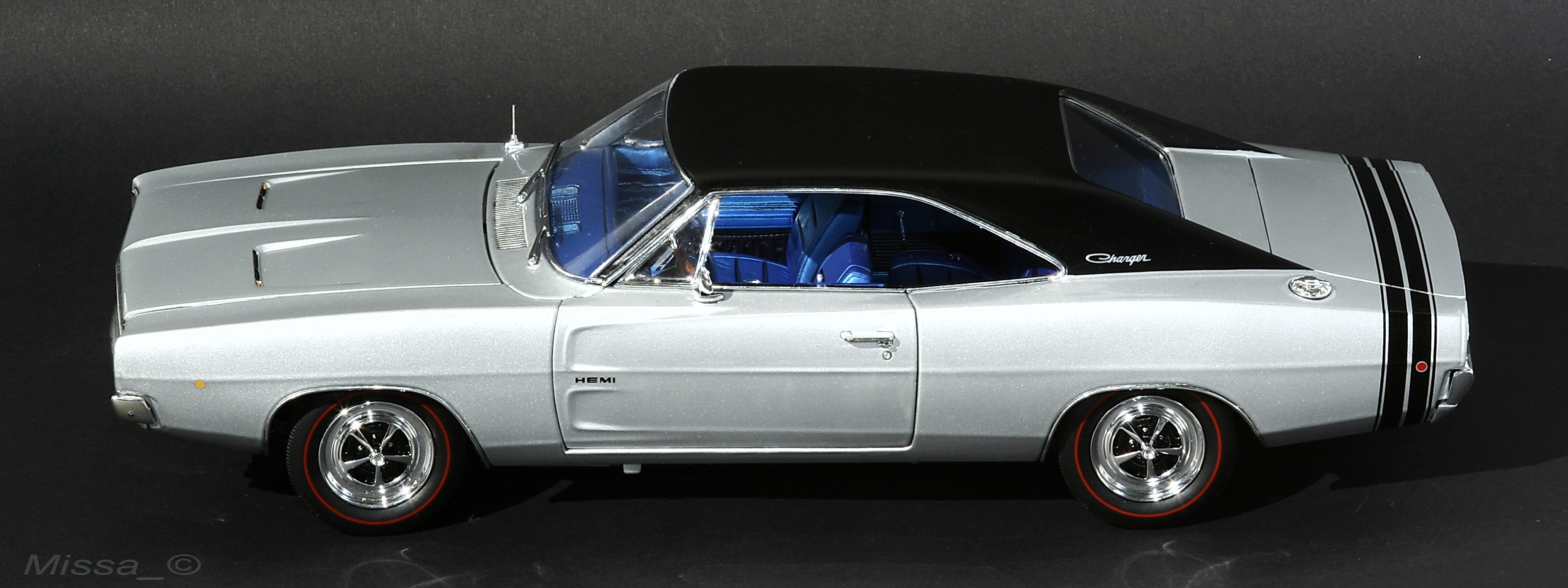 019_AW_Dodge Charger R-T 426 HEMI.JPG