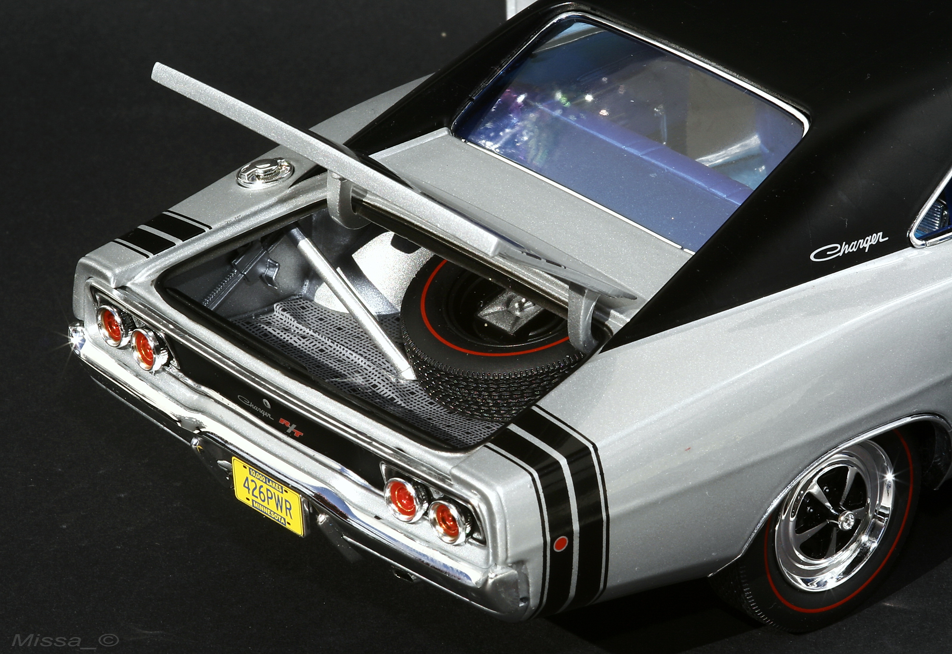 043_AW_Dodge Charger R-T 426 HEMI.JPG