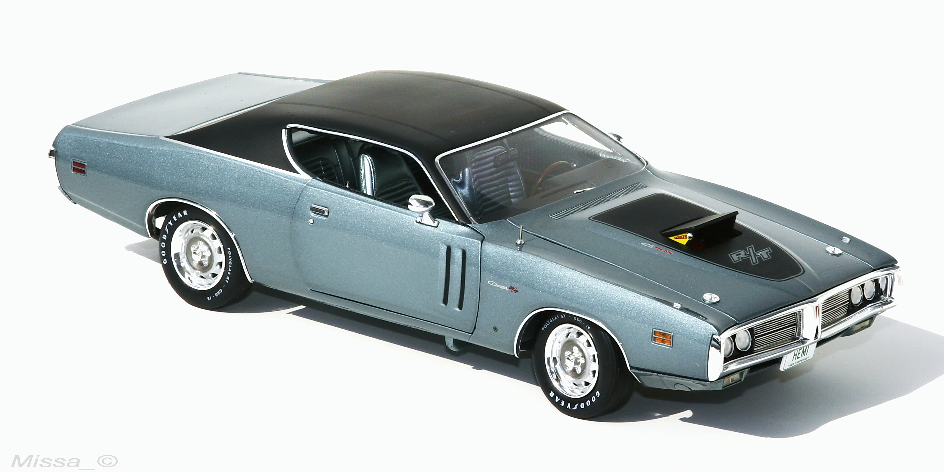 005_AW_Dodge Charger R-T_1971.jpg