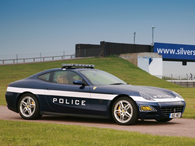 autowp.ru_ferrari_612_scaglietti_hgts_police_1.jpg