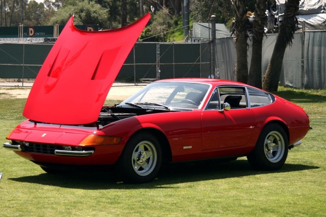 Ferrari 365 GTB4 Daytona 1971.jpg