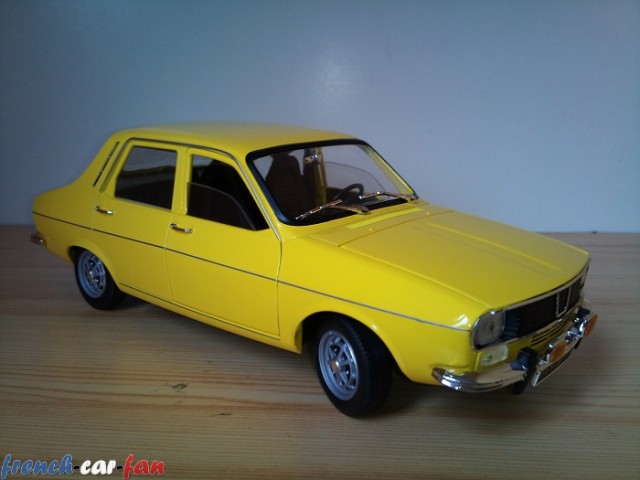 Renault R12 TS (1).jpg