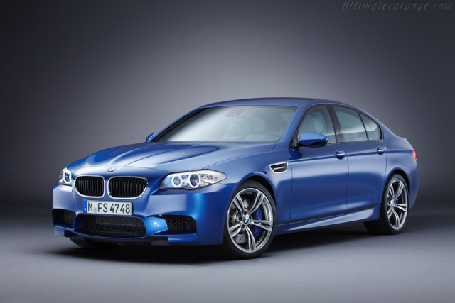BMW-M5_7.jpg
