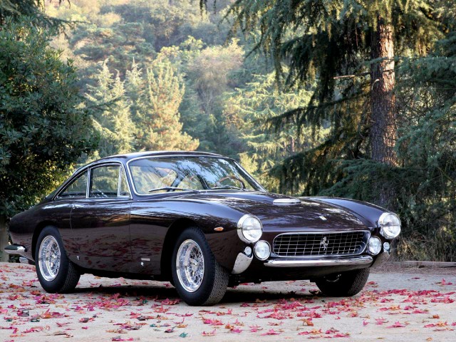 ferrari_250-gt-lusso-pininfarina-1962-64_r6.jpg