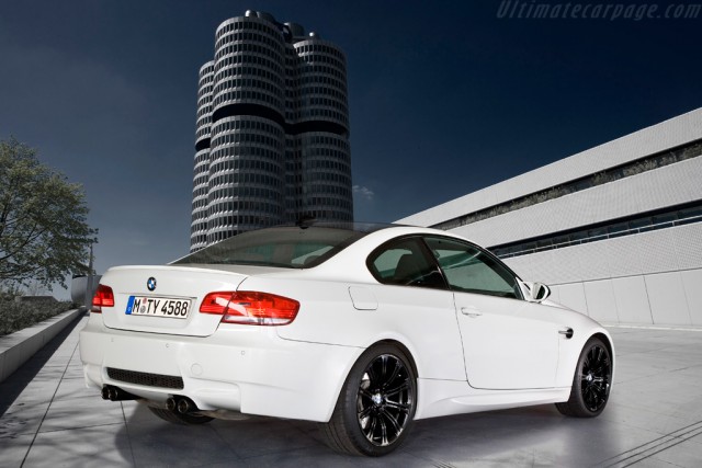 BMW-E92-M3-Coupe--Edition-_1.jpg