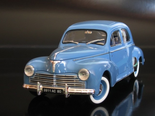 peugeot-203-1954-003.jpg