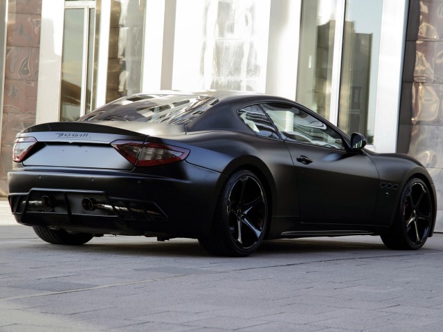 anderson_maserati-granturismo-s-superior-black-edition-2011_r5_jpg.jpg