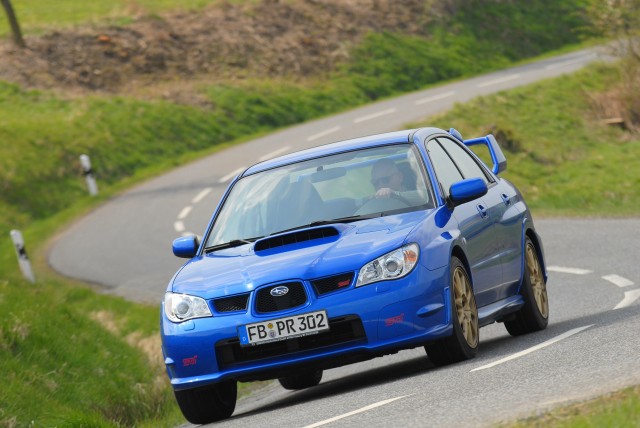 004ImprezaWRX_STI.jpg