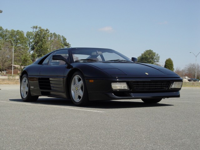 Ferrari_348_005.jpg