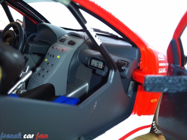 Peugeot 206 WRC Monte Carlo (5).jpg