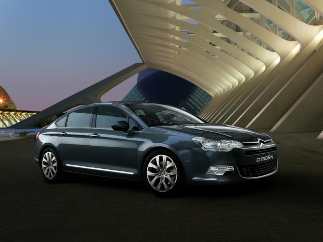 2008-citroen-c5-2.jpg