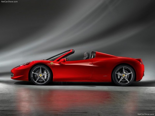 Ferrari-458_Spider_2013_800x600_wallpaper_02.jpg