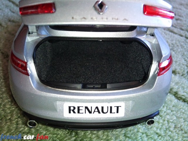 Renault Laguna 2.0 T (5).jpg