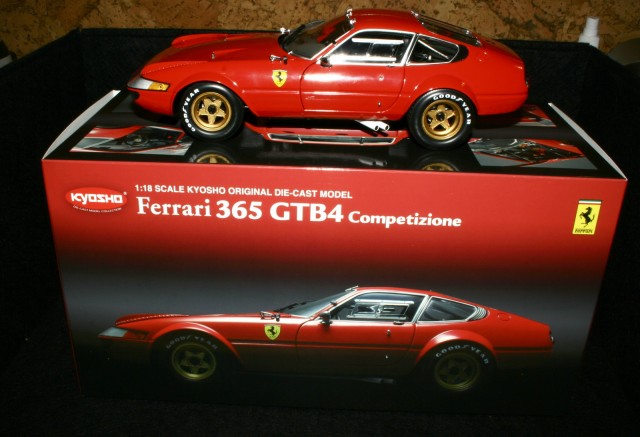 Ferrari 365 GTB/4 Competizione Plain Red