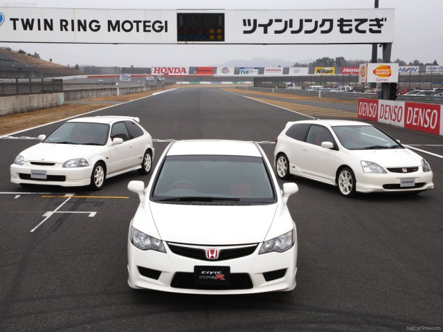 Honda-Civic_Type_R_Sedan_2007_1600x1200_wallpaper_1c.jpg