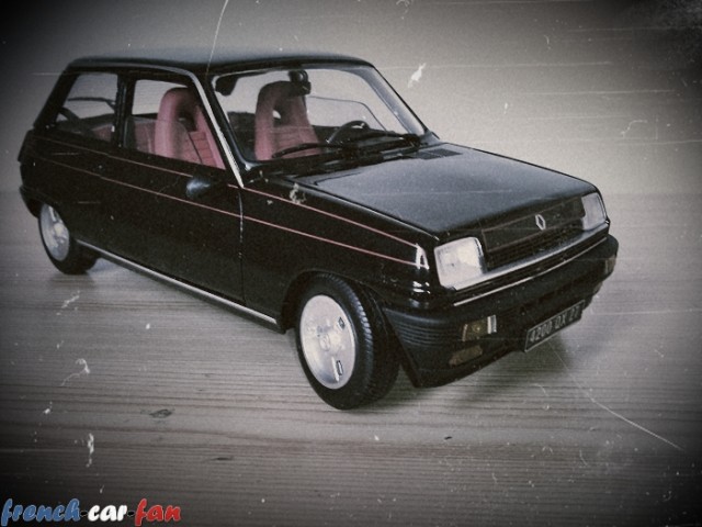 Renault R5 Alpine (1).jpg